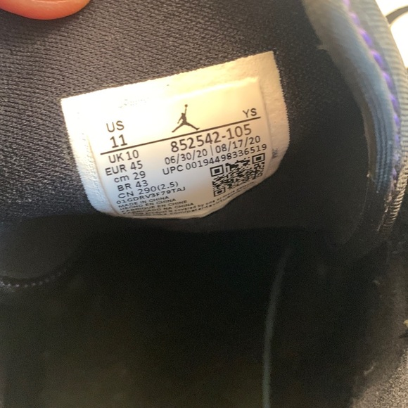 Air Jordan 1 mid top men’s size 11 purple/black - Picture 4 of 8